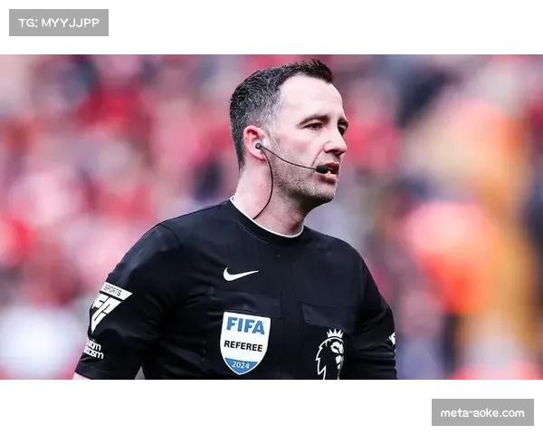 布拉格斯拉维亚对巴萨进球大战 裁判判罚未成为比赛焦点